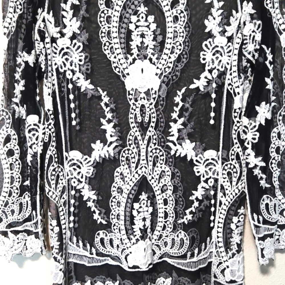 You Are Not Alone Embroidered Floral Lace Mesh Sheer Top Size Medium - Picture 3 of 11